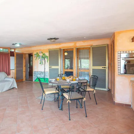 Fusco By Interhome بيت للعطل